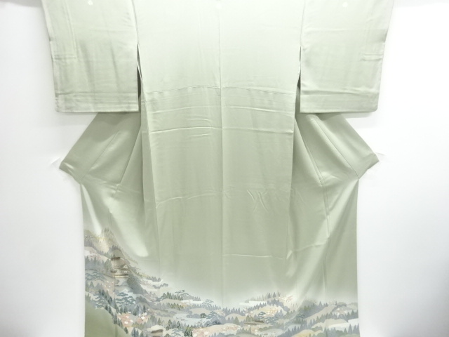 屋敷に松・梅模様三つ紋色留袖（比翼付き）